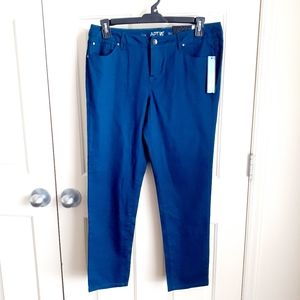 Apt 9 Women Modern Fit Denim Jeans Size 12 NWT